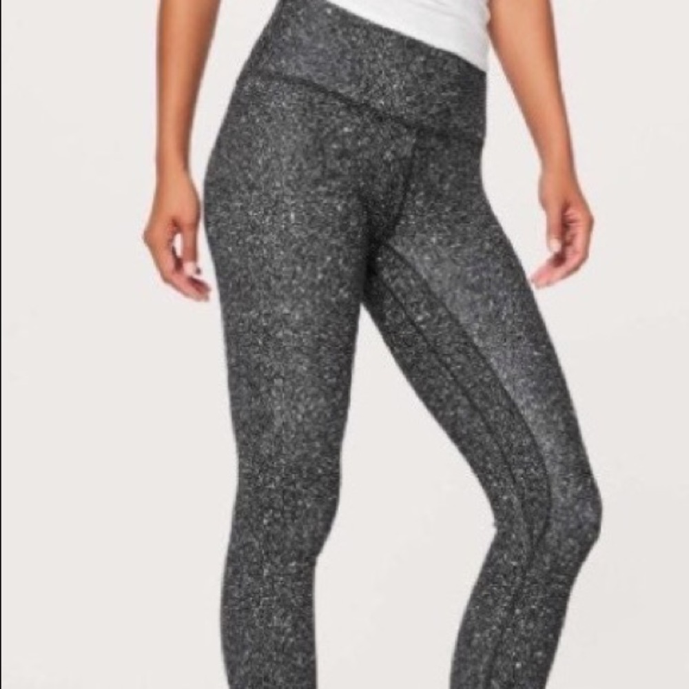 Lulu Align Grey/Black Leggings